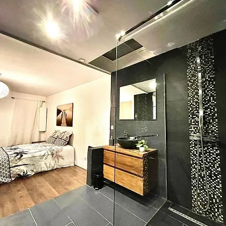 *Fontaine Moussue*Hyper Centre*T2 Standing* Appartement Salon-de-Provence Buitenkant foto