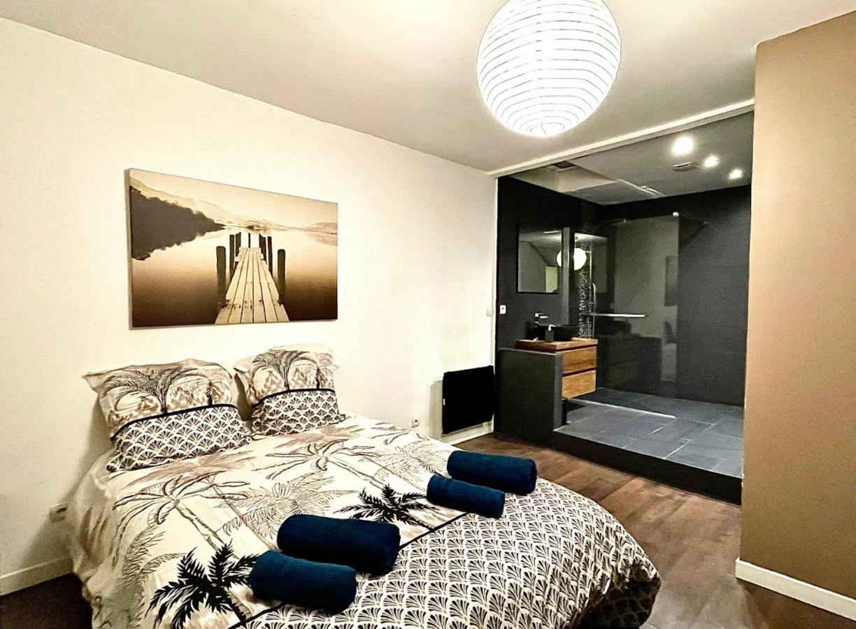 Appartement *fontaine Moussue*hyper Centre*t2 Standing* *